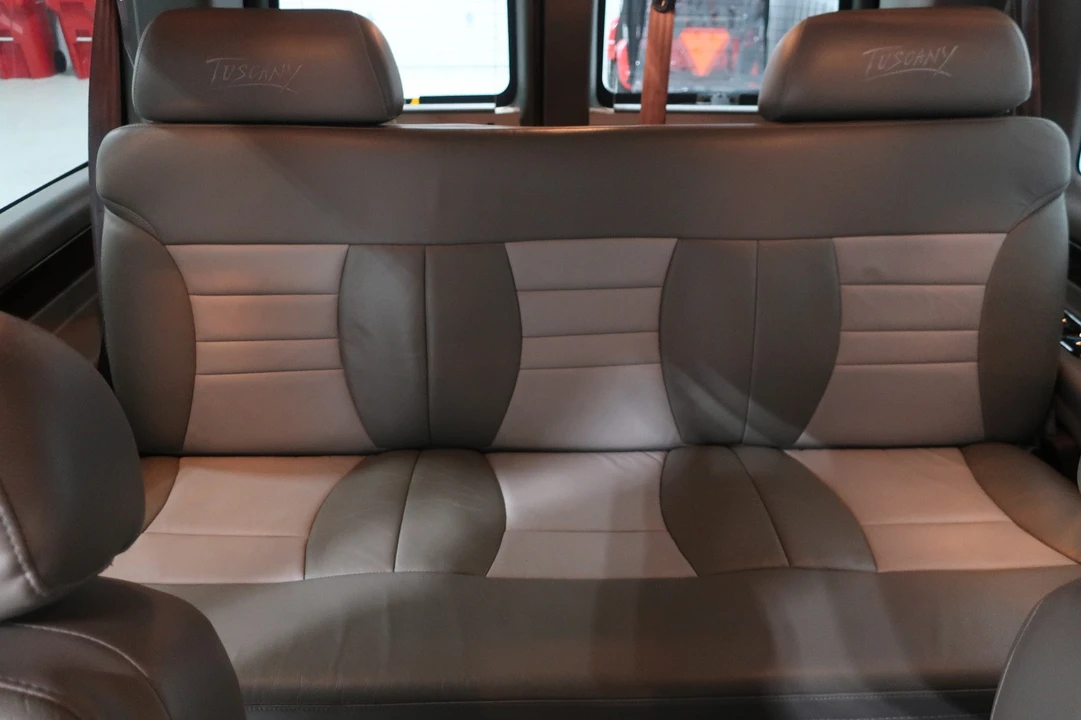 2012 GMC Savana - Image 16 of 21