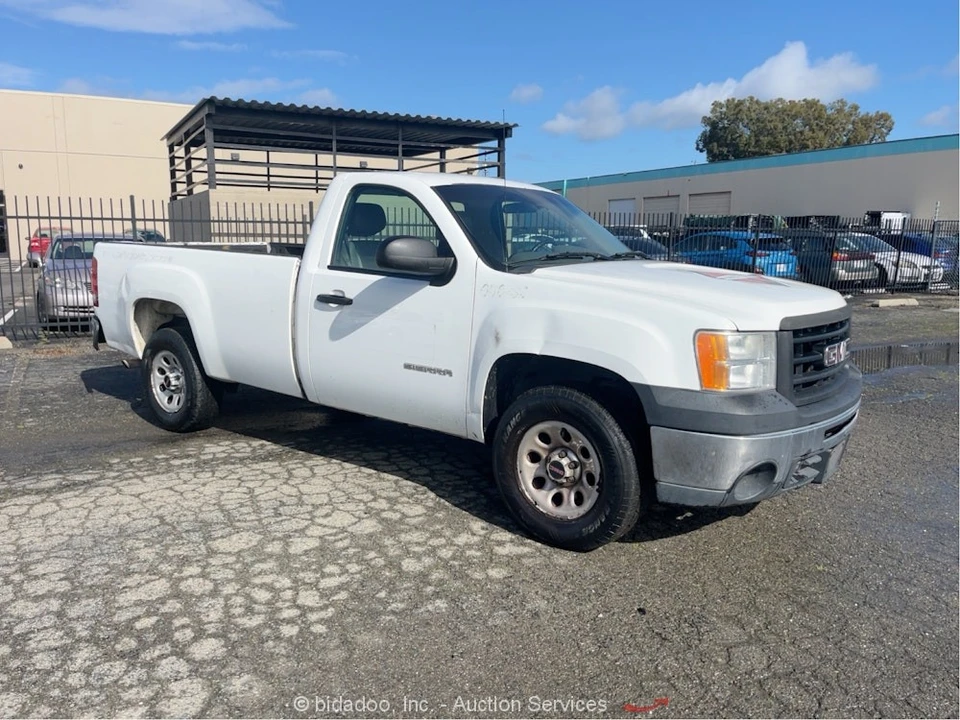 2012 GMC Sierra 3rd Gen - Image 2 of 12