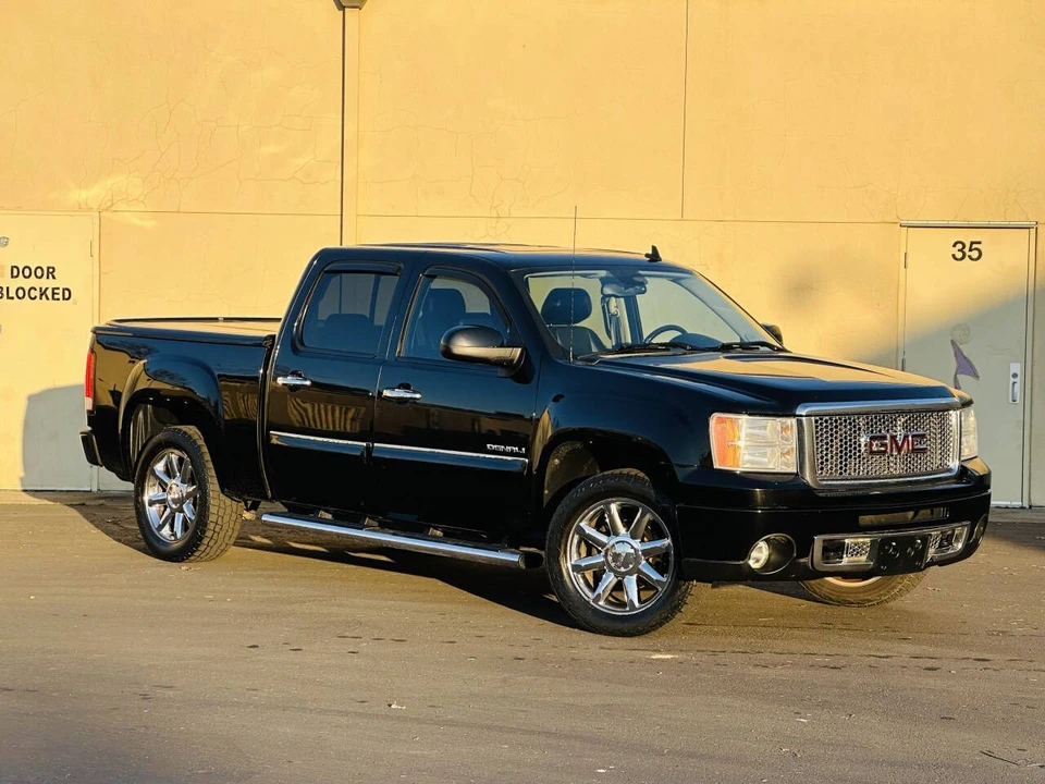 2012 GMC Sierra 3rd Gen - Image 2 of 21