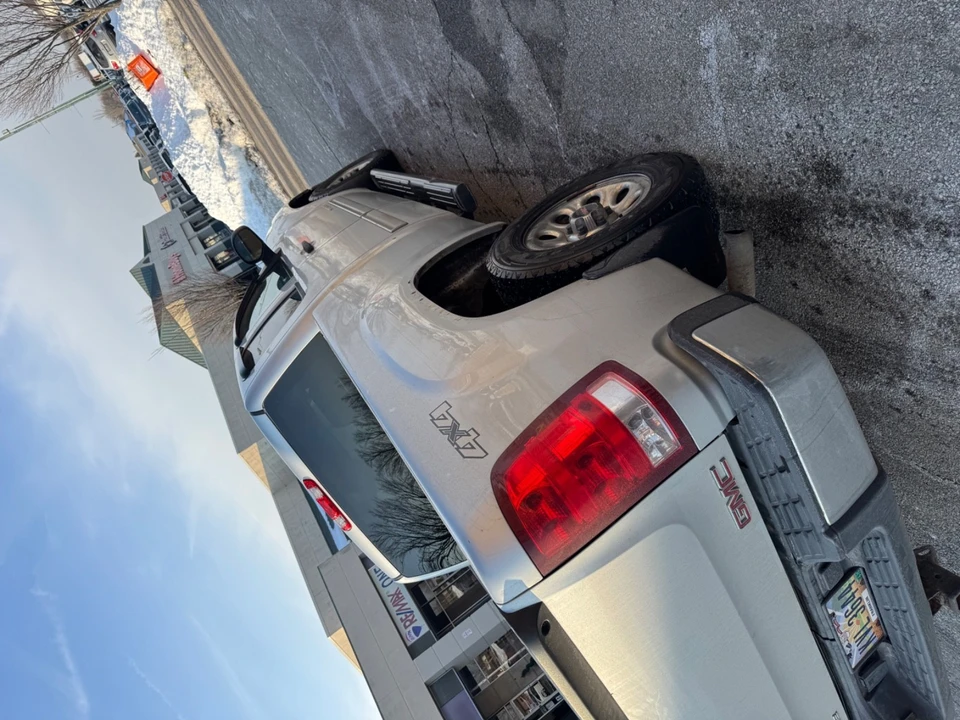 2012 GMC Sierra 2nd Gen - Image 8 of 19