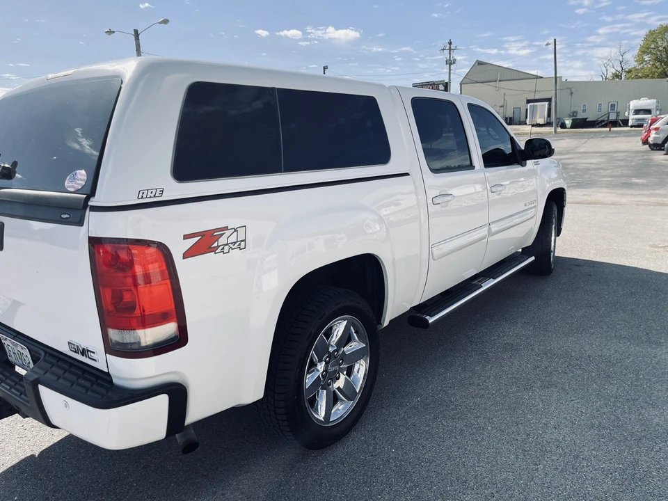 2012 GMC Sierra 3rd Gen - Image 4 of 17