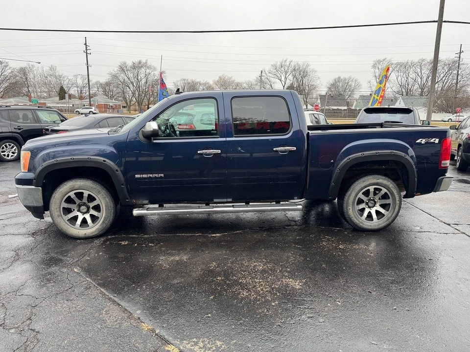 2012 GMC Sierra 2nd Gen - Image 3 of 12