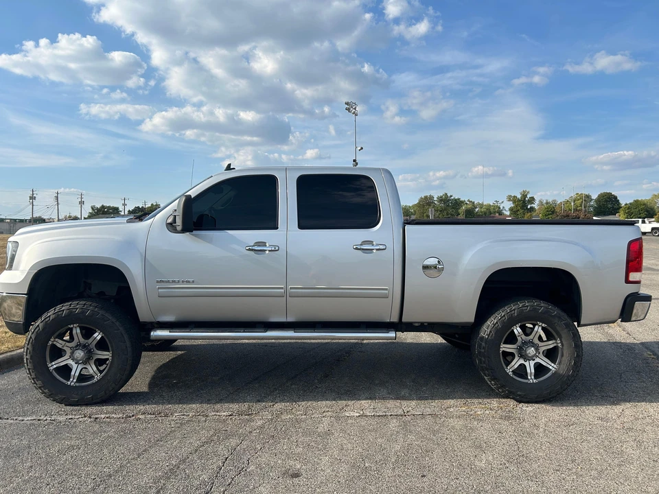 2012 GMC Sierra Heavy Duty 2nd Gen - Image 8 of 31