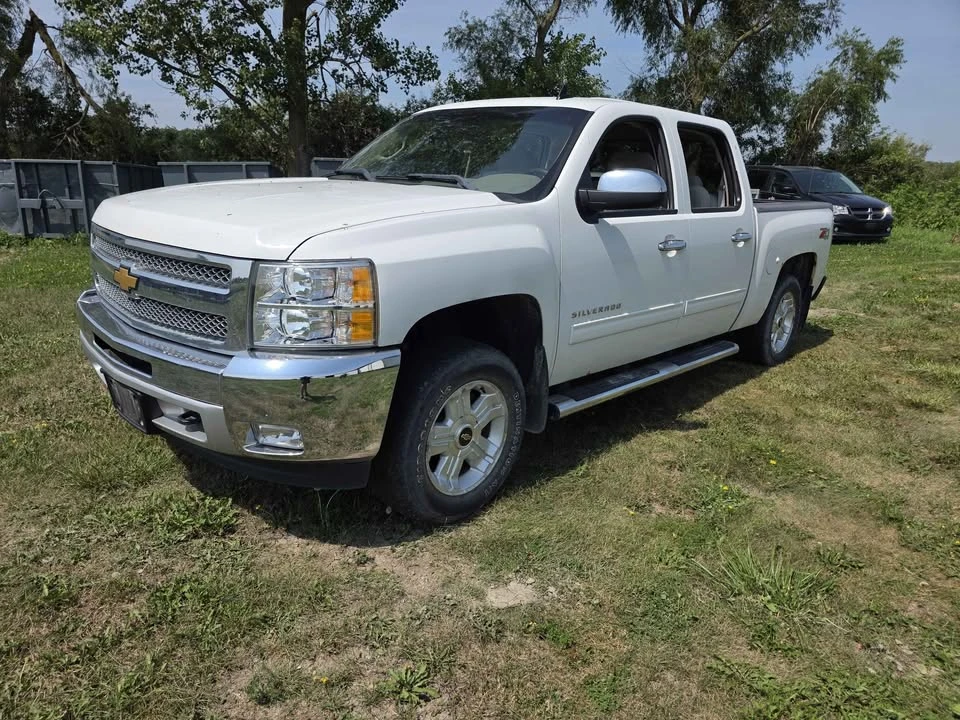 2012 GMC Sierra 3rd Gen - Image 2 of 13