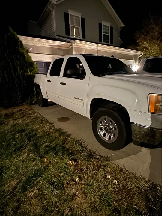 2012 GMC Sierra 3rd Gen - Image 5 of 20