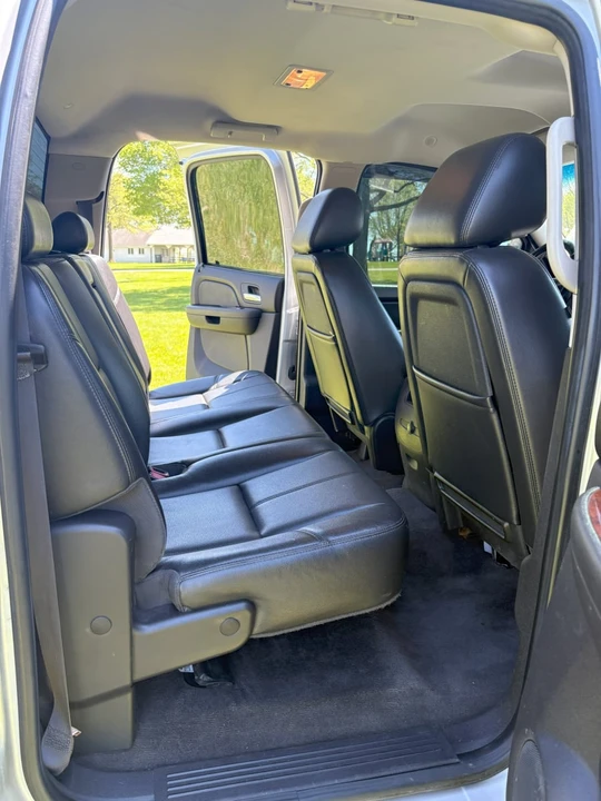 2012 GMC Sierra Heavy Duty 3rd Gen - Image 14 of 19