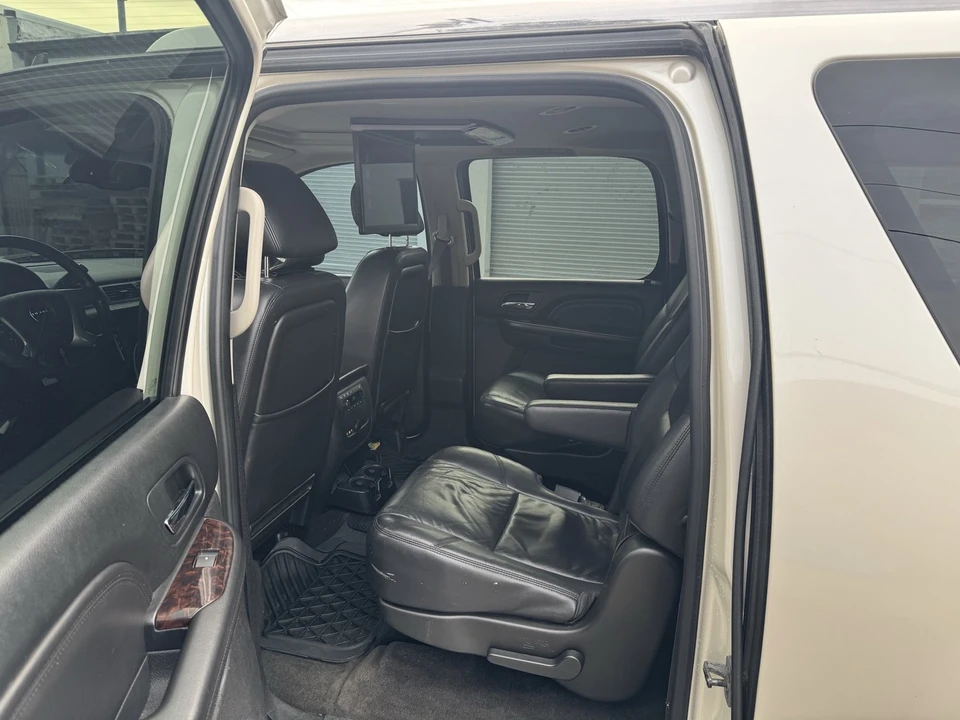 2012 GMC Yukon 3rd Gen - Image 17 of 19