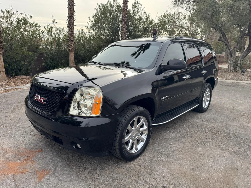 2012 GMC Yukon 3rd Gen - Image 28 of 31