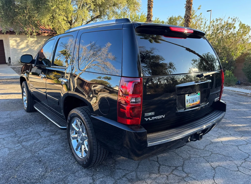 2012 GMC Yukon 3rd Gen - Image 19 of 31