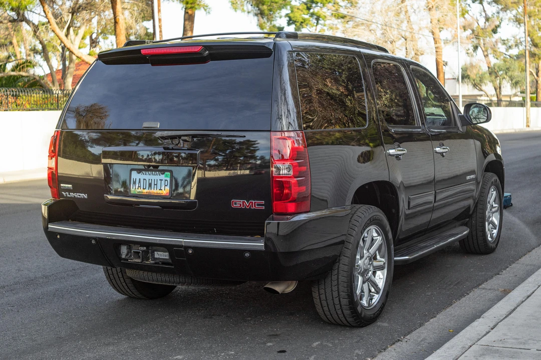 2012 GMC Yukon 3rd Gen - Image 4 of 31