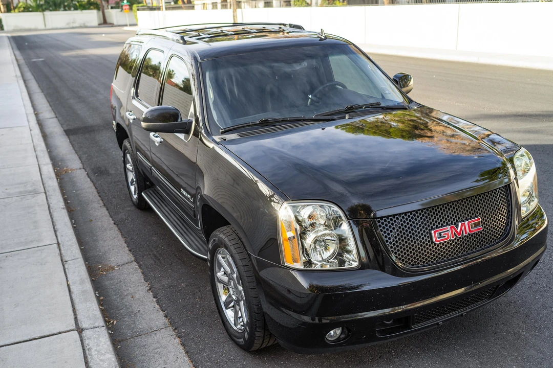 2012 GMC Yukon 3rd Gen - Image 11 of 31