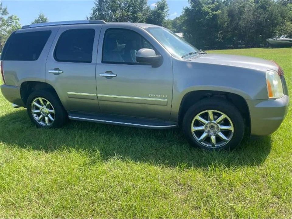 2012 GMC Yukon 3rd Gen - Image 6 of 8