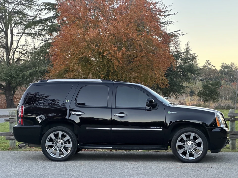 2012 GMC Yukon 3rd Gen - Image 9 of 31