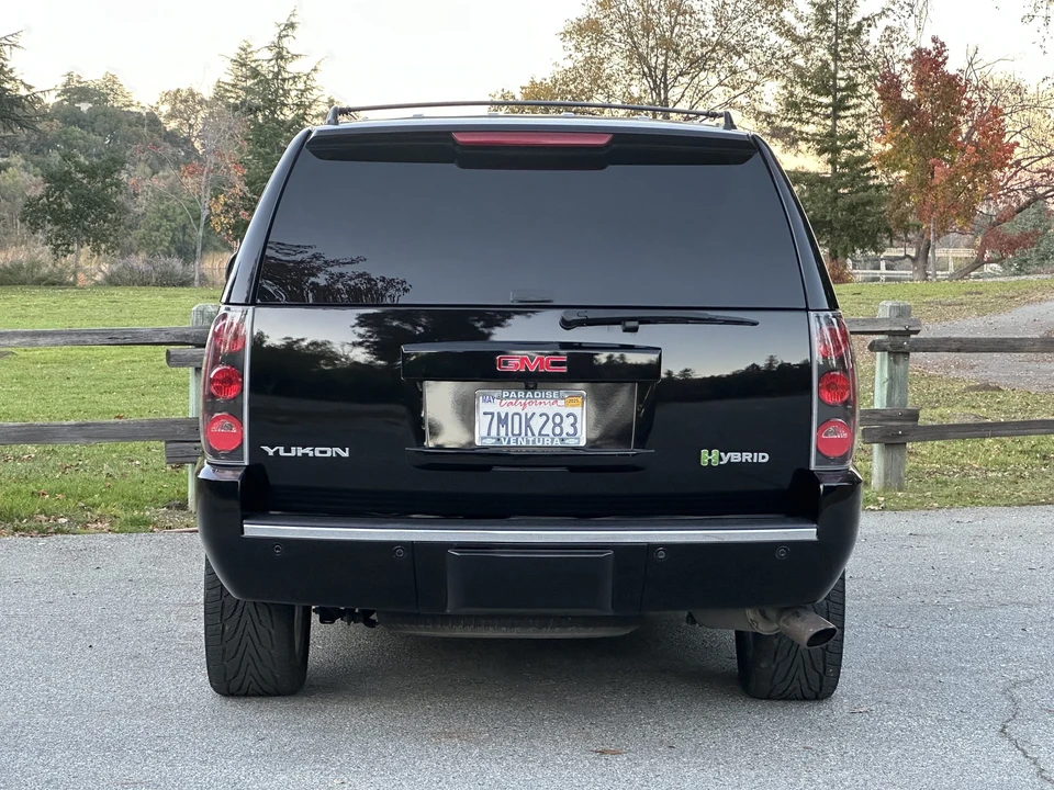 2012 GMC Yukon 3rd Gen - Image 5 of 31