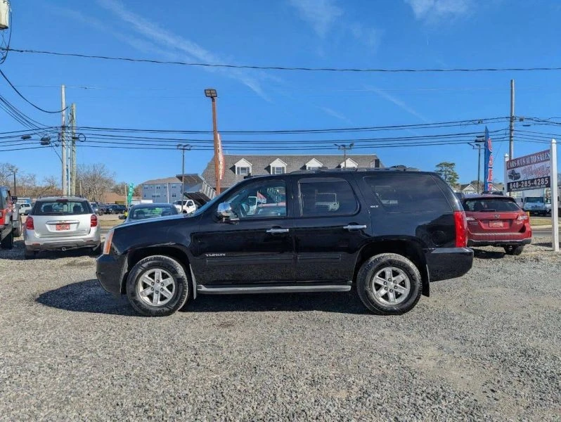 2012 GMC Yukon 3rd Gen - Image 2 of 12