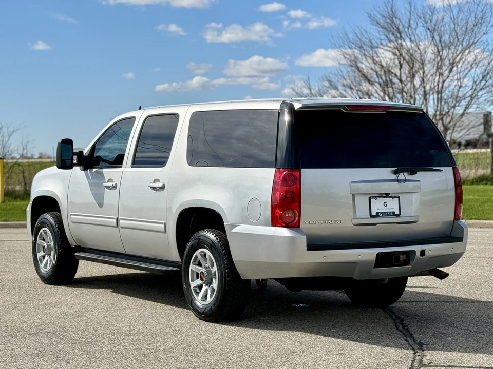 2012 GMC Yukon 3rd Gen - Image 10 of 31