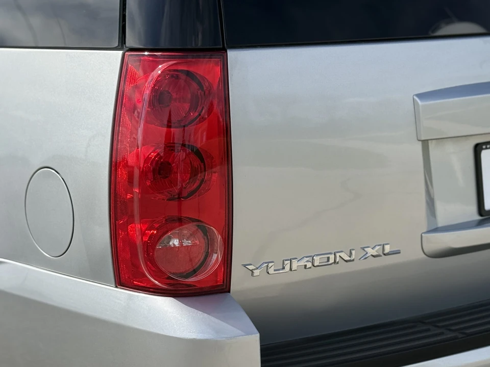 2012 GMC Yukon 3rd Gen - Image 26 of 31