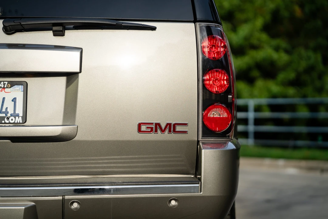 2012 GMC Yukon 3rd Gen - Image 21 of 31