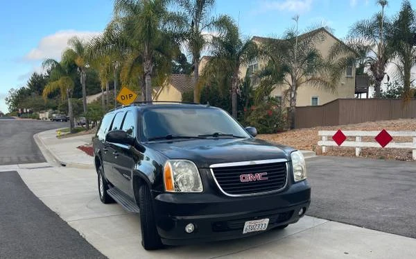 2012 GMC Yukon 3rd Gen - Image 4 of 28