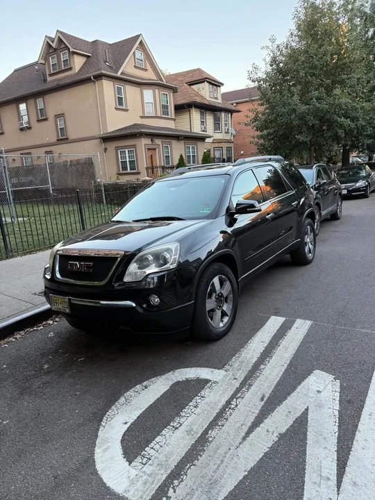 2012 GMC Acadia - Image 4 of 16