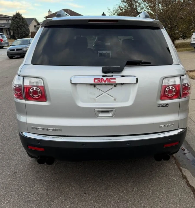 2012 GMC Acadia - Image 2 of 9