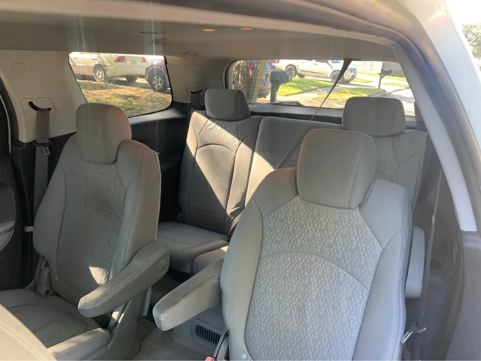 2012 GMC Acadia - Image 10 of 15