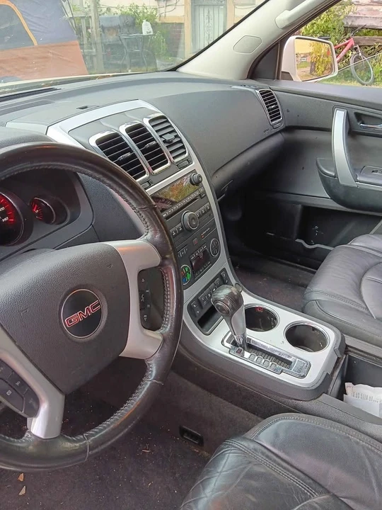 2012 GMC Acadia - Image 5 of 8