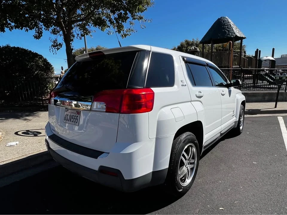 2012 GMC Terrain - Image 3 of 6