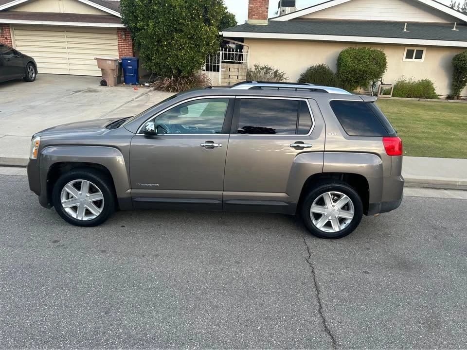 2012 GMC Terrain - Image 2 of 11