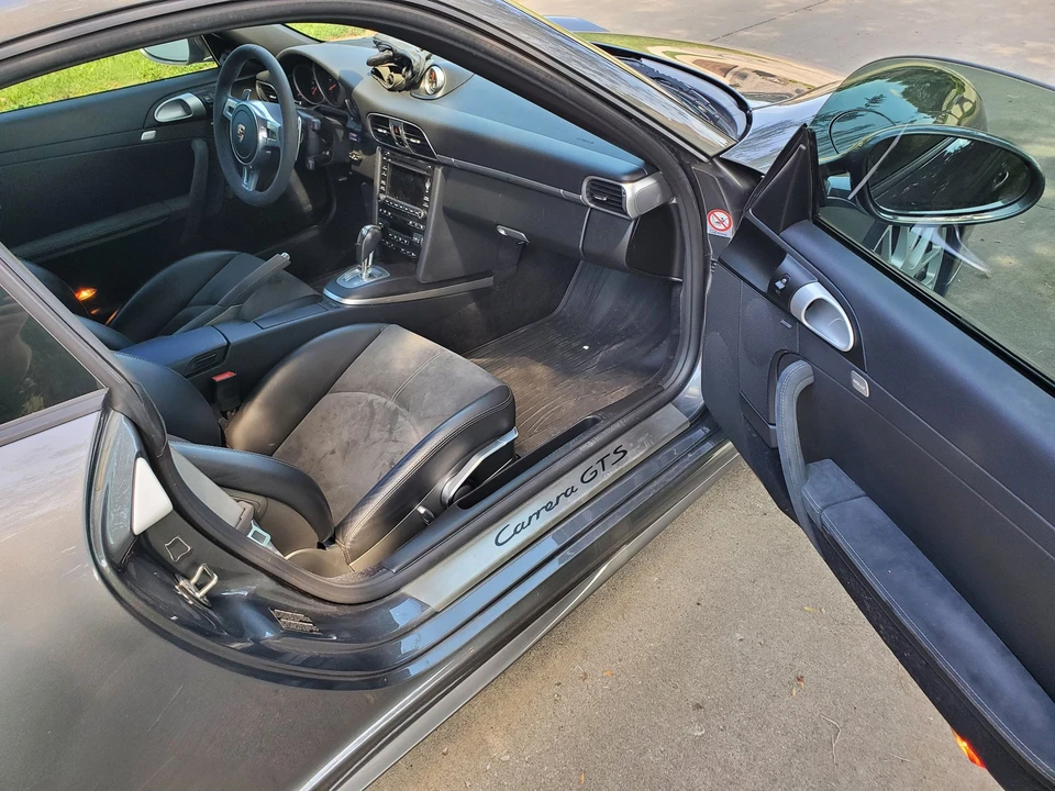 2012 Porsche 997 Carrera GTS - Image 7 of 18