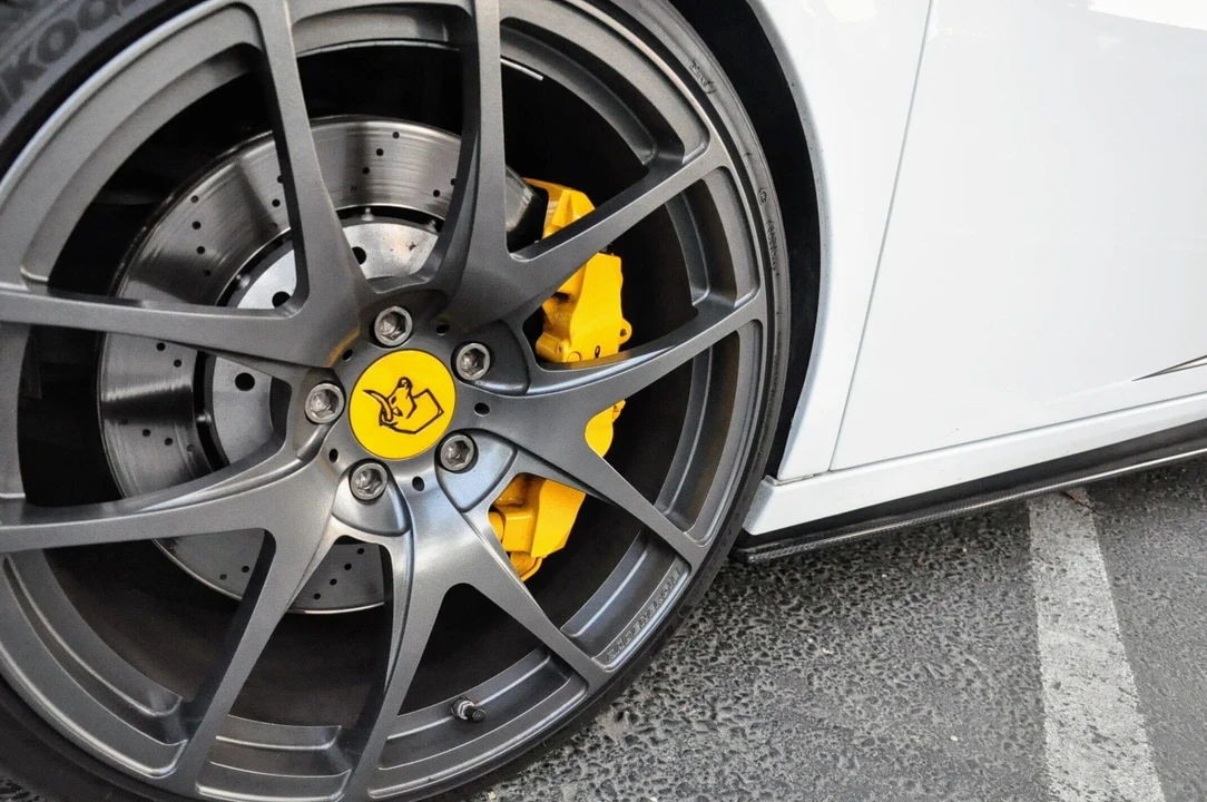 2012 Lamborghini Gallardo LP570-4 Spyder Performante - Image 16 of 18