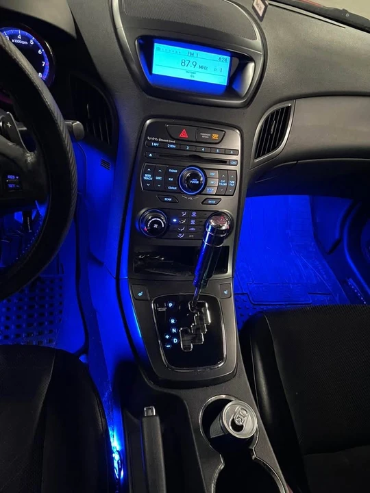 2012 Hyundai Genesis - Image 5 of 9