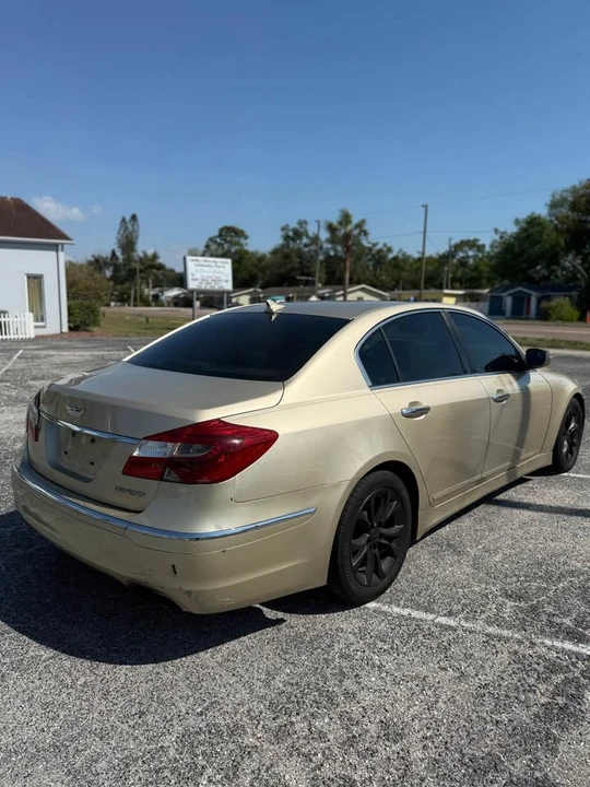 2012 Hyundai Genesis - Image 3 of 11
