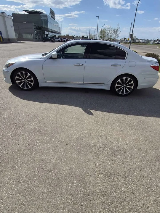 2012 Genesis - Image 2 of 14