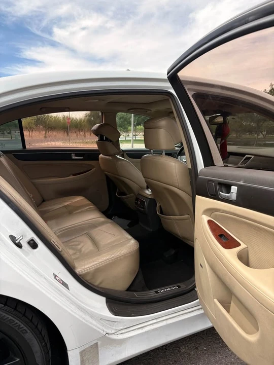 2012 Genesis G80 - Image 6 of 6