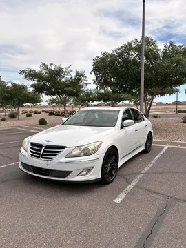 2012 Genesis 5.0 Sedan