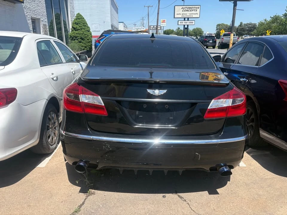 2012 Genesis - Image 2 of 2