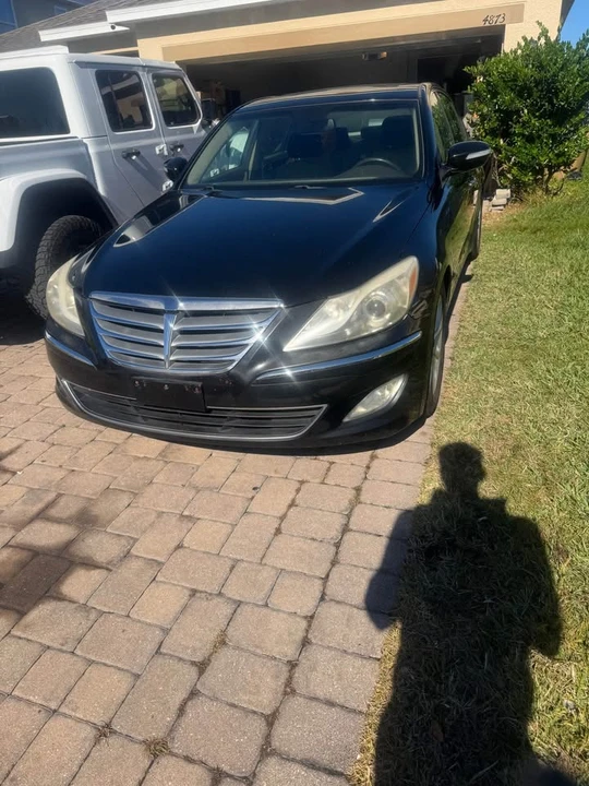 2012 Hyundai Genesis - Image 4 of 5