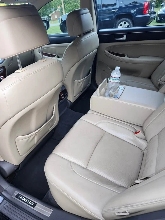 2012 Genesis - Image 5 of 6
