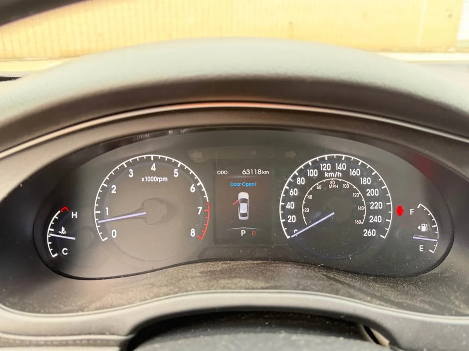 2012 Hyundai Genesis - Image 4 of 20