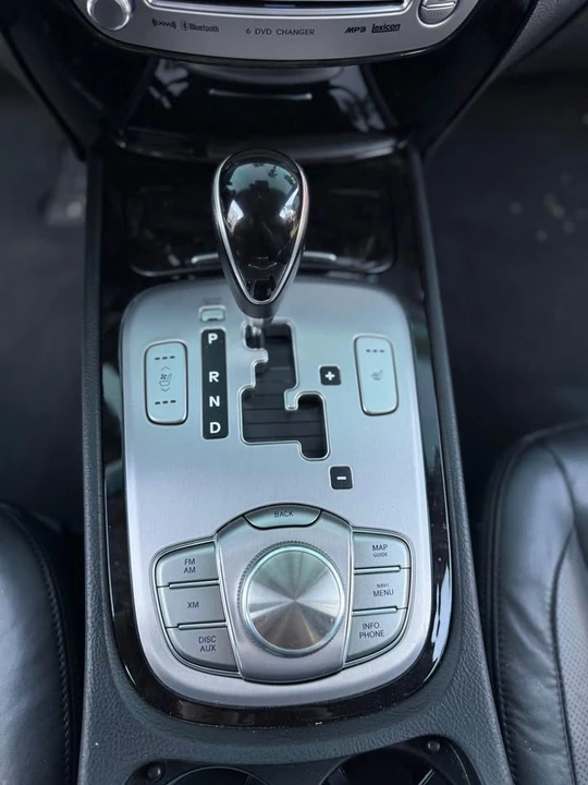 2012 Hyundai Genesis - Image 10 of 17