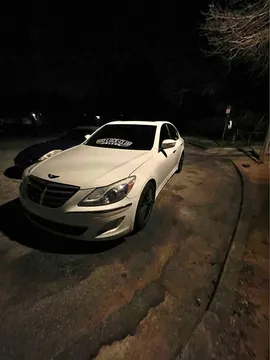 2012 Hyundai Genesis Bernila