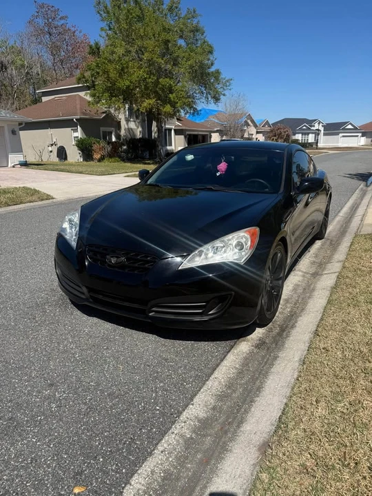 2012 Hyundai Genesis Coupe - Image 2 of 6