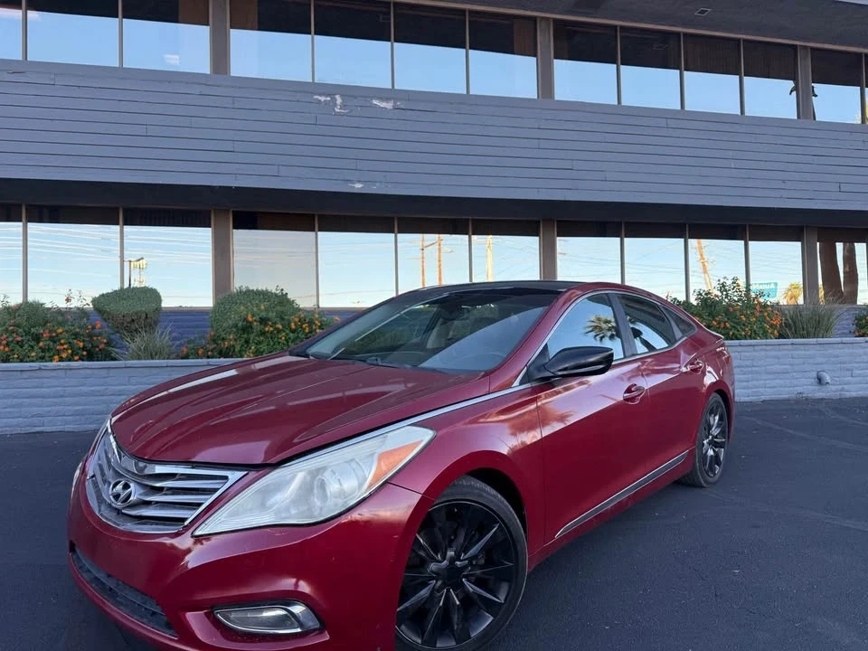 2012 Hyundai Azera - Image 2 of 8