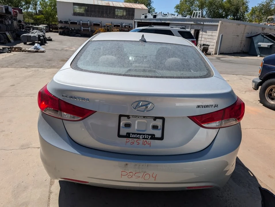 2012 Hyundai Elantra - Image 3 of 9