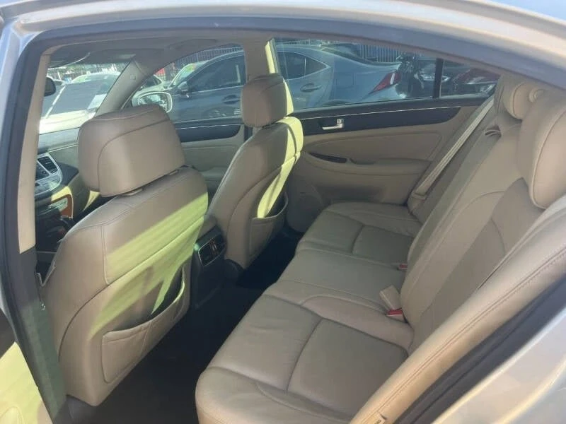 2012 Hyundai Genesis - Image 2 of 5