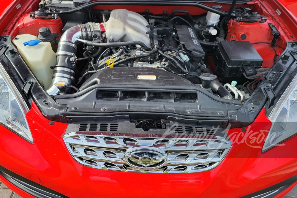 2012 Hyundai Genesis - Image 2 of 10