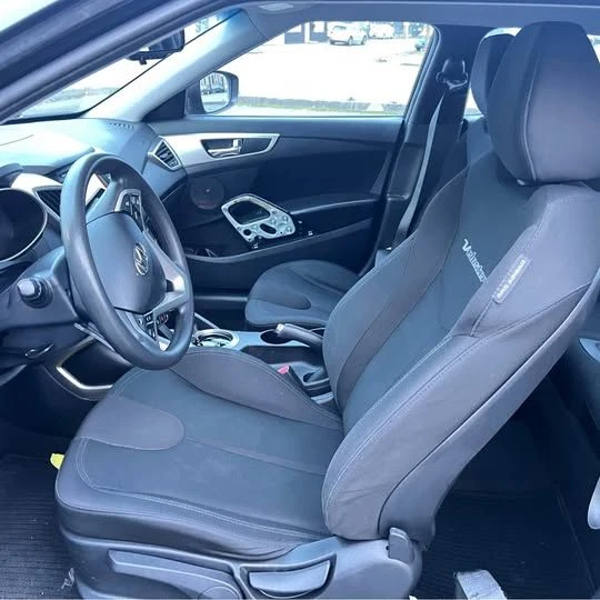 2012 Hyundai Veloster - Image 7 of 9