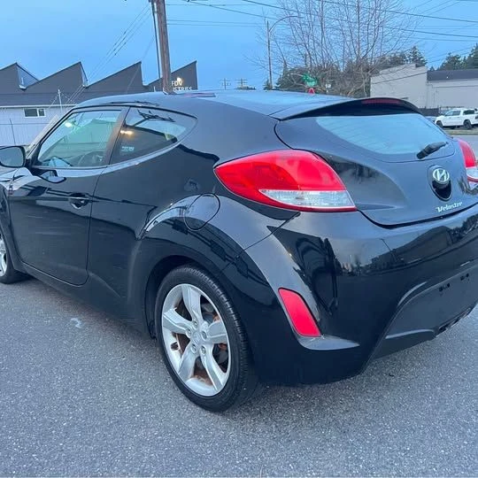 2012 Hyundai Veloster - Image 6 of 9