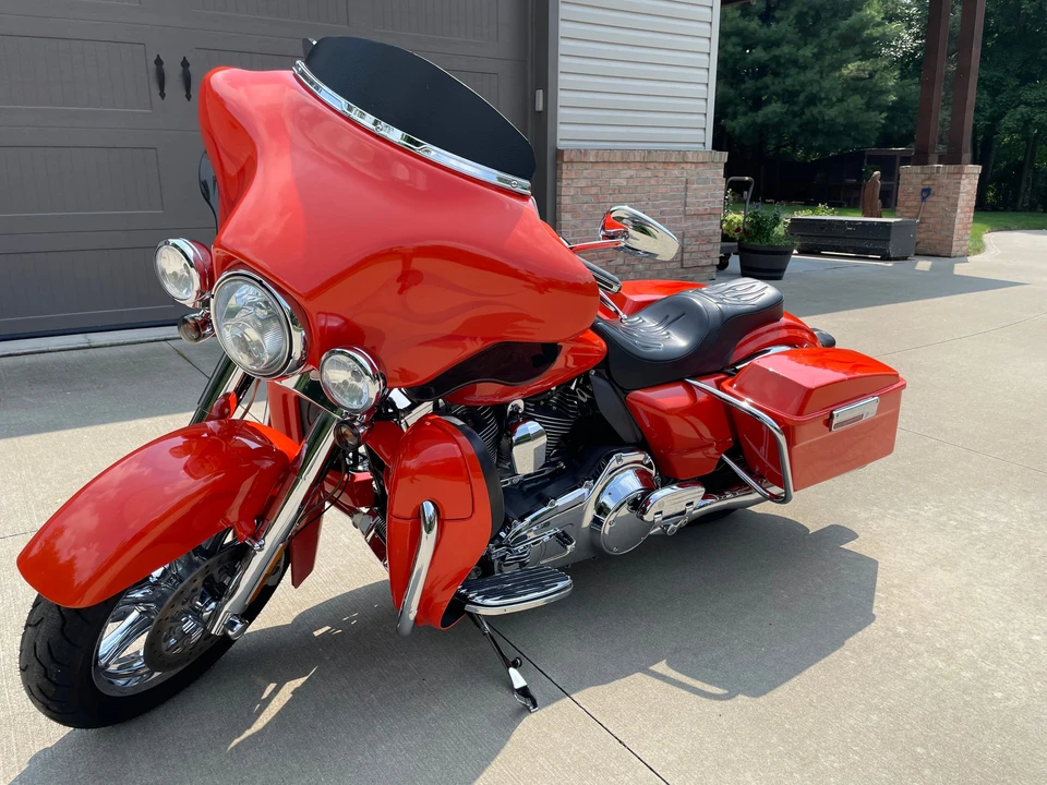 2012 Harley-Davidson CVO - Image 2 of 31
